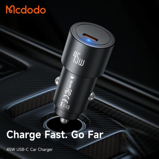 نمای نزدیک از بدنه و طراحی مینیمال شارژر MCDODO CC-5340